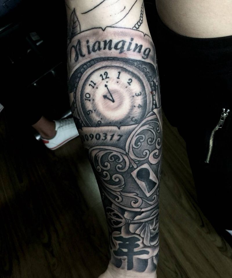 今日工作欧美花臂纹身图片_手臂欧美植物静物字符纹身图案