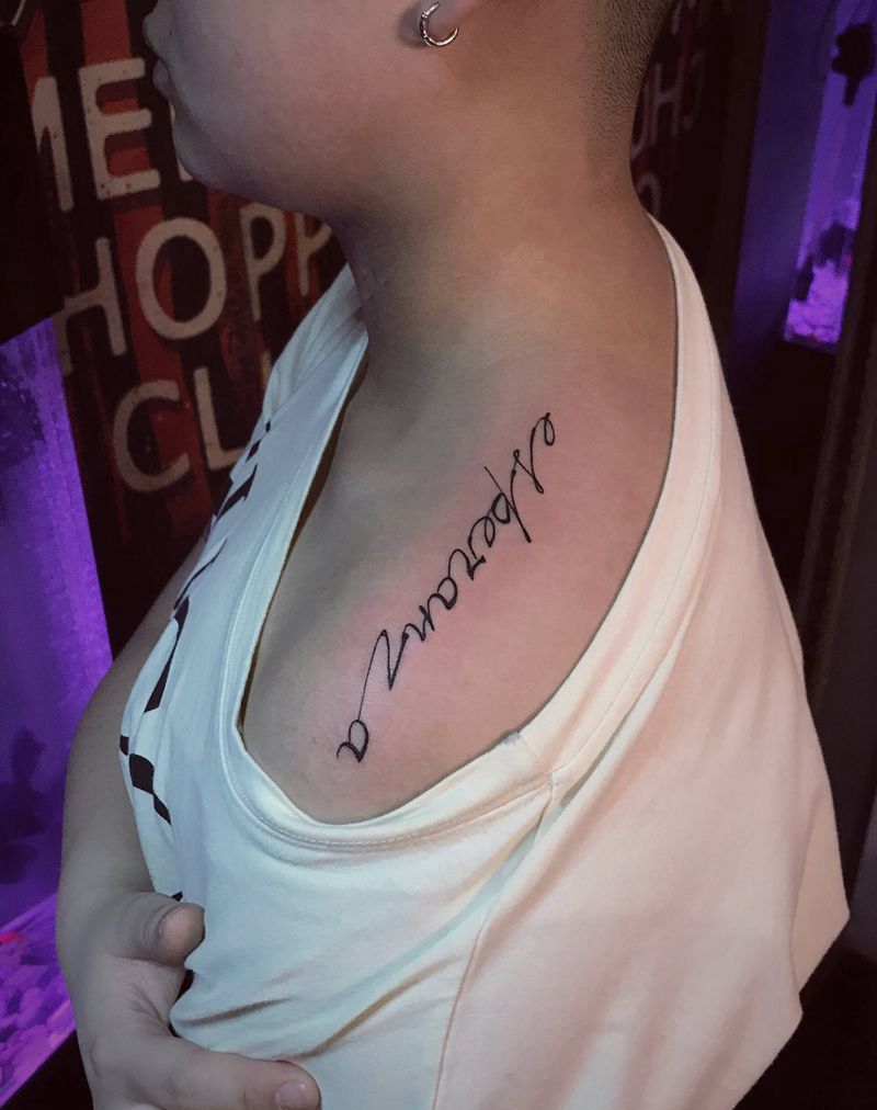 英文纹身纹身图片_肩部纹身图案