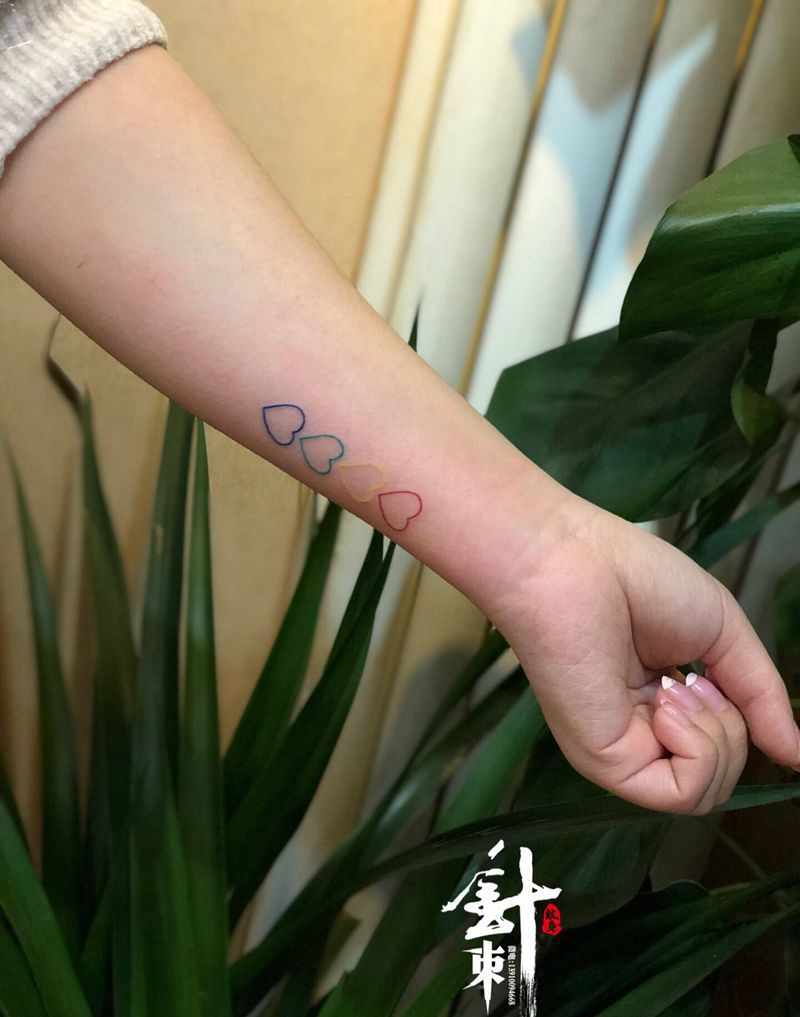 彩色❤️纹身图片_手臂纹身图案