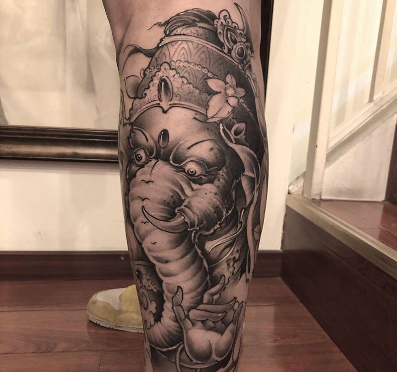 象神纹身图片_腿部新传统象神纹身图案