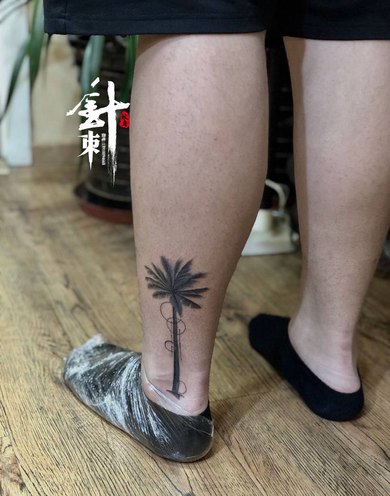 椰树纹身图片_脚部纹身图案