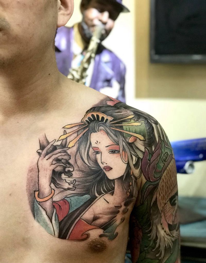艺妓纹身图片_胸部新传统纹身图案