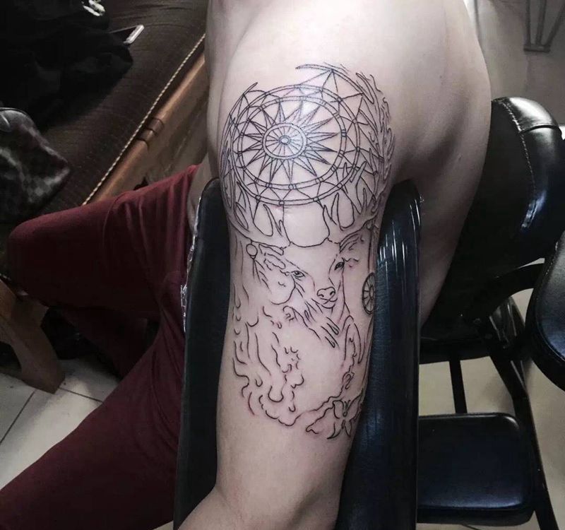 鹿头割线纹身图片_