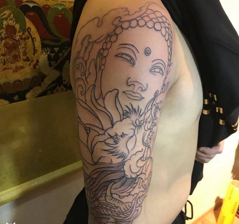 佛龙线条纹身图片_