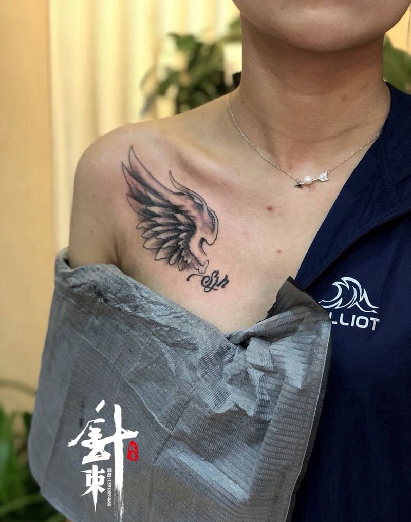 翅膀纹身图片_
