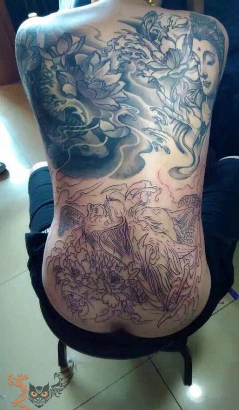 接满背（未完成）纹身图片_