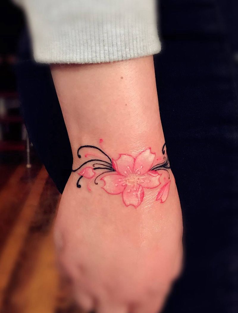 纹身遮盖纹身图片_