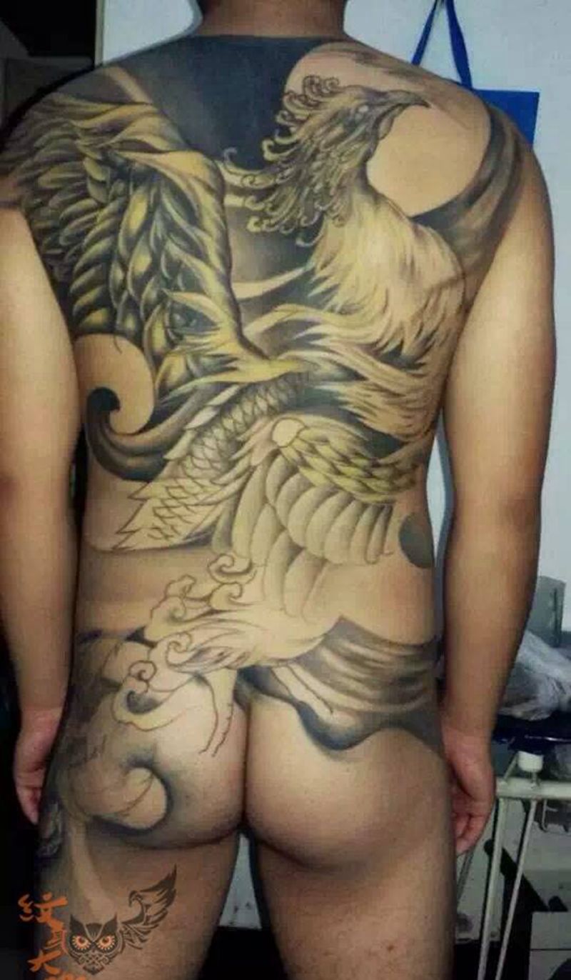 满背修改未完成纹身图片_