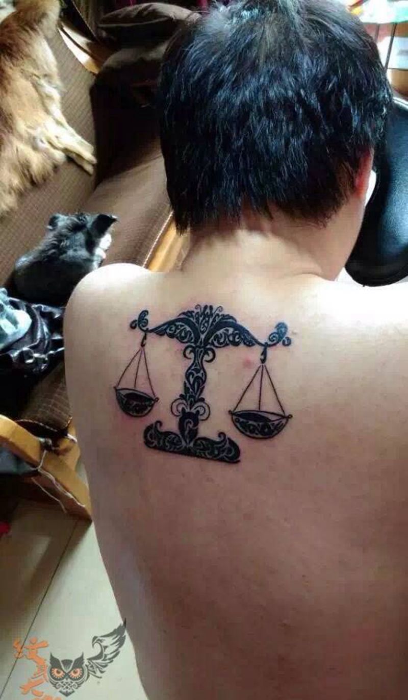 天秤座纹身图片_