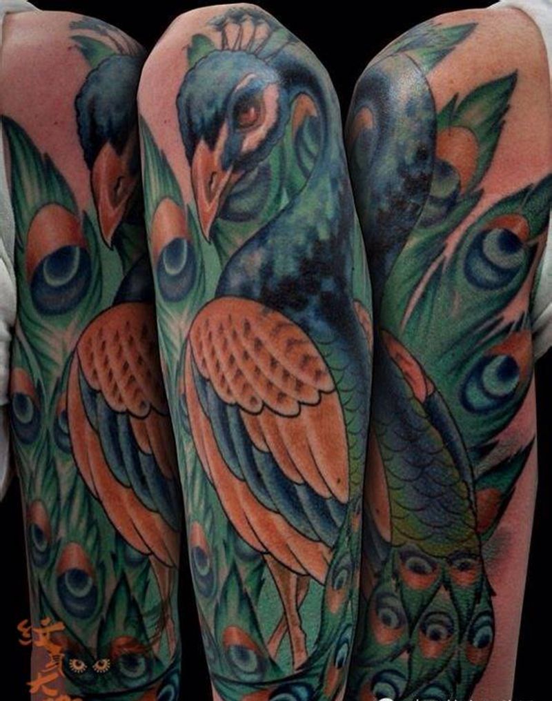 每日素材更新-孔雀纹身图片_