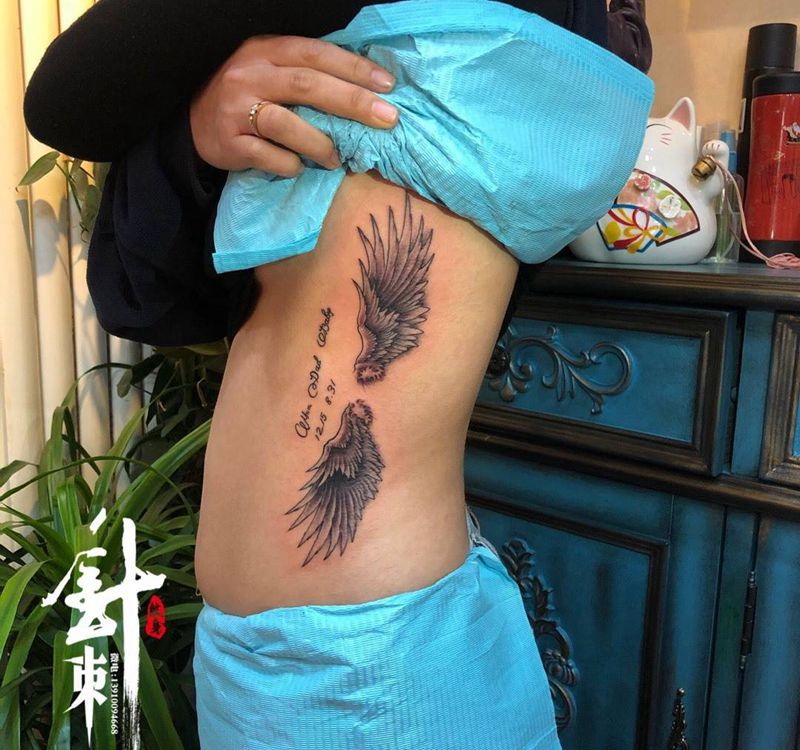 翅膀纹身图片_