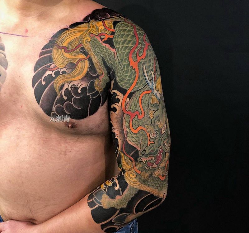 传统7分半甲系列纹身图片_手臂新传统纹身图案