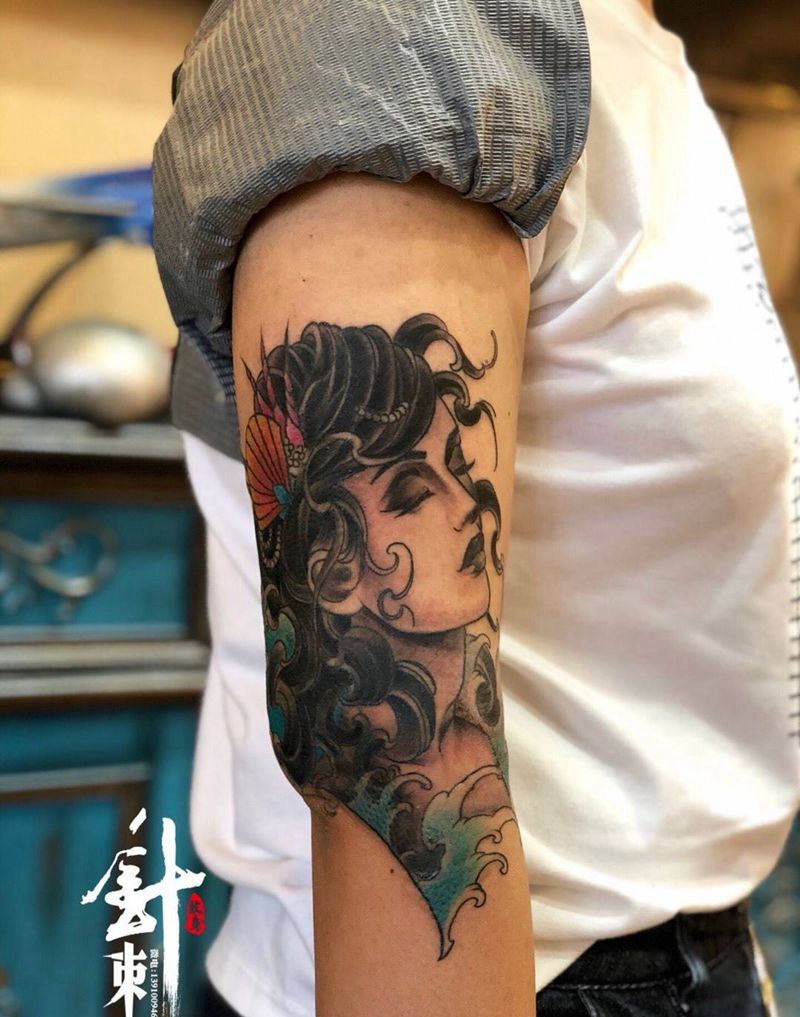 大美妞纹身图片_