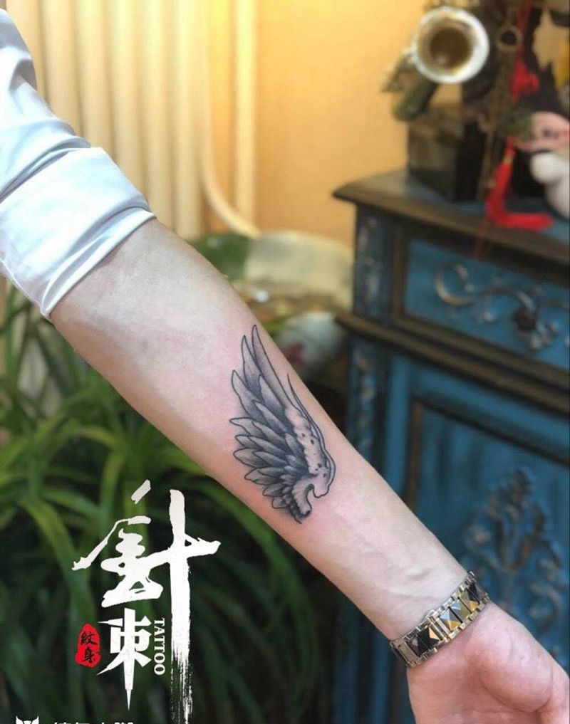 翅膀纹身图片_