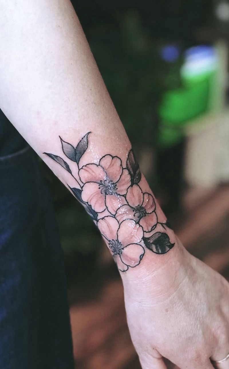 纹身遮盖纹身图片_