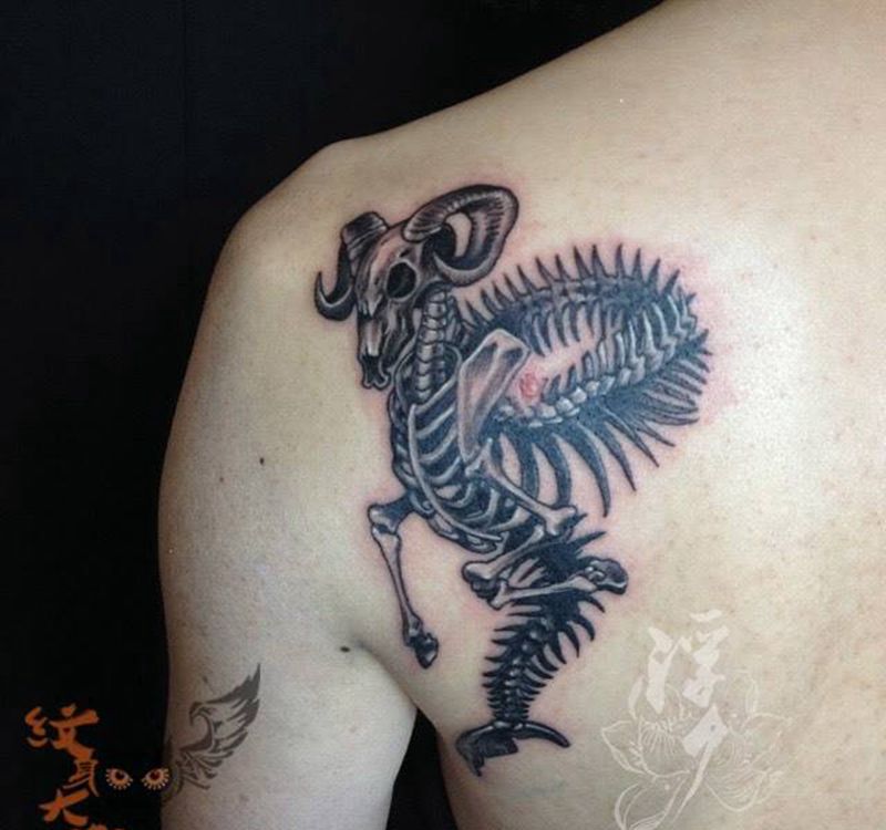 摩羯座纹身图片_