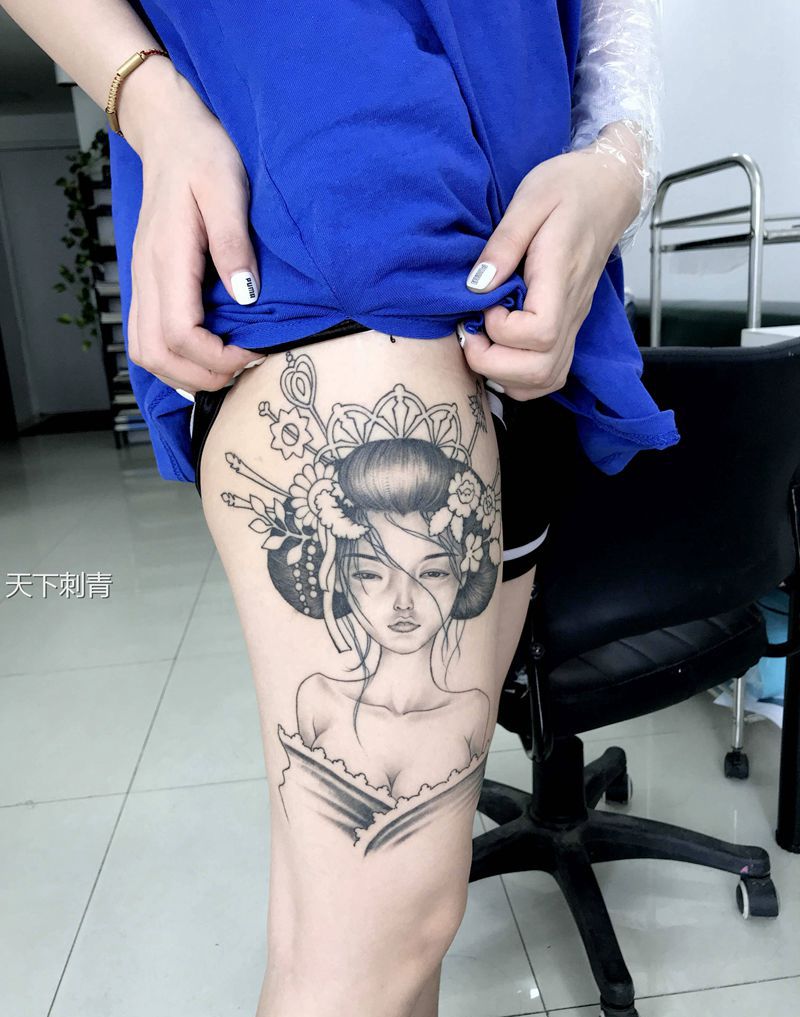 大腿艺伎纹身纹身图片_腿部新传统艺伎纹身纹身图案