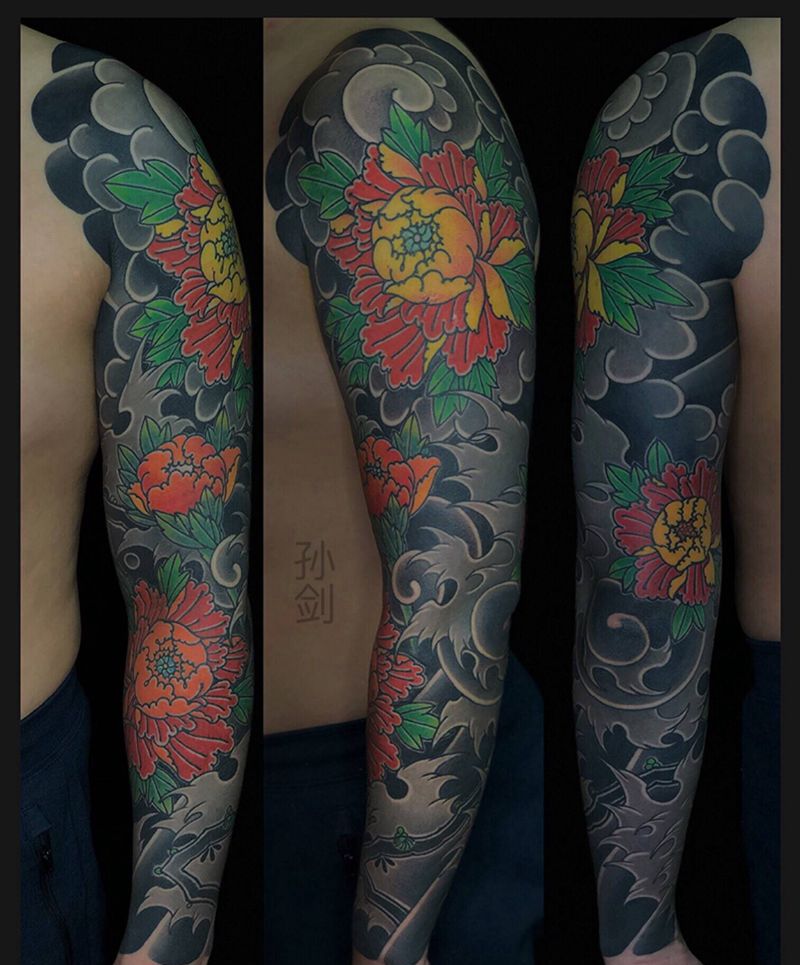 老传统花臂纹身图片_老传统纹身图案
