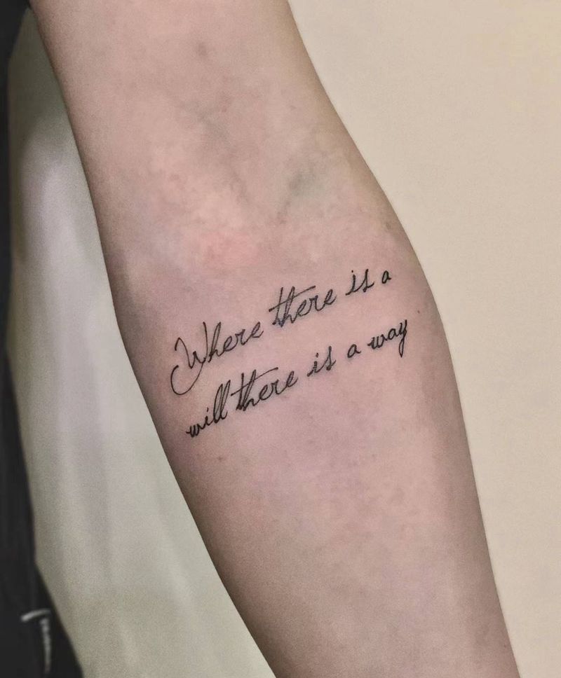 小字母纹身图片_手臂花体字纹身图案