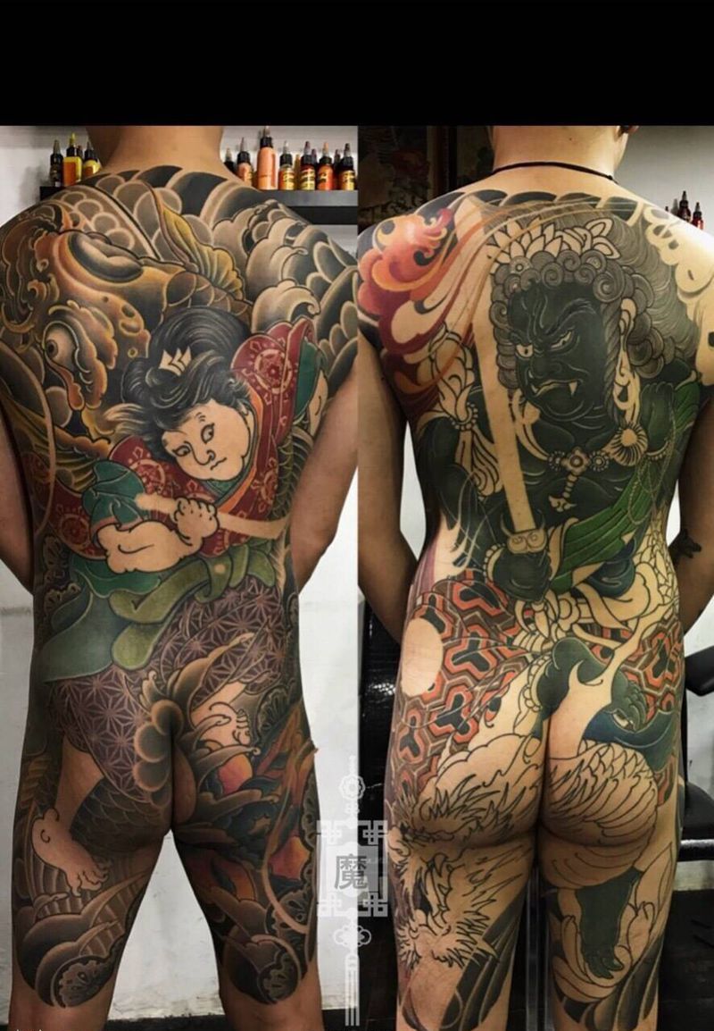 满背纹身图片_