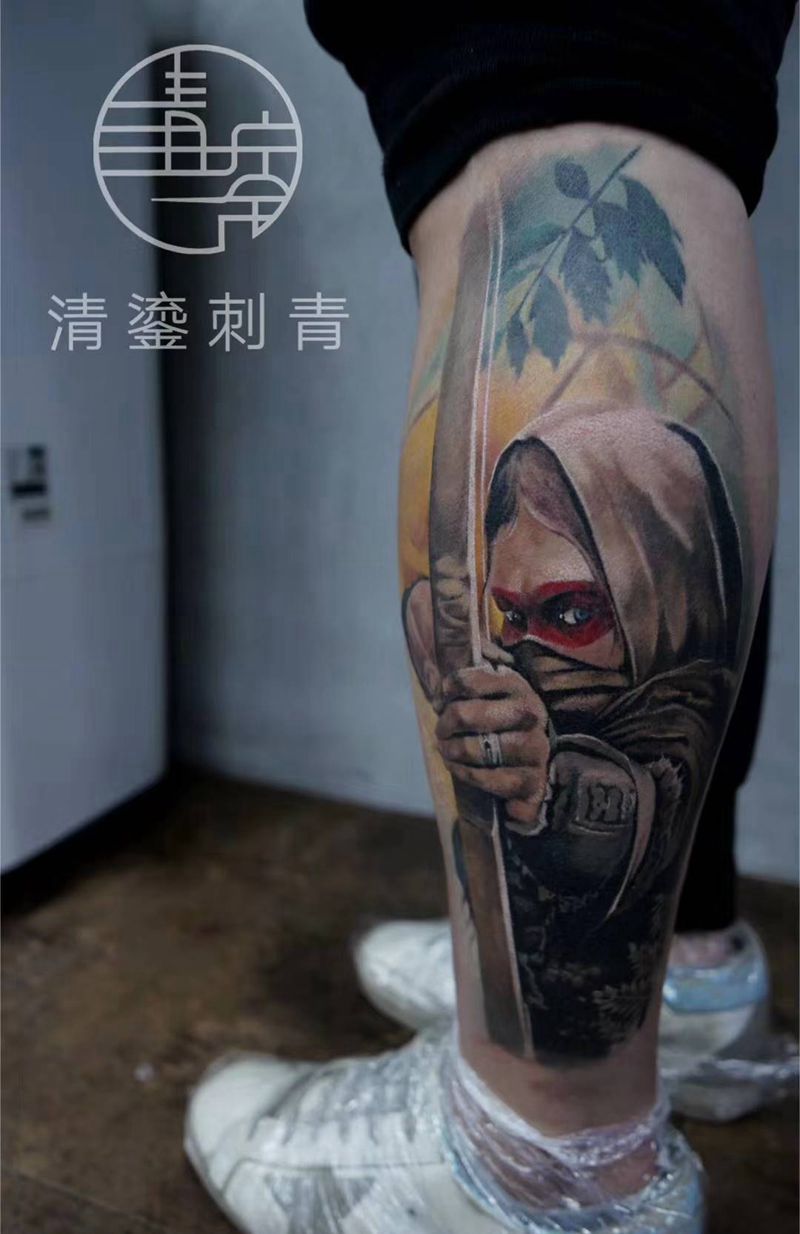 欧美写实彩色纹身图片_腿部欧美写实纹身图案