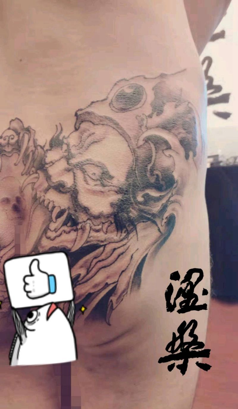 白无常纹身图片_臀部纹身图案