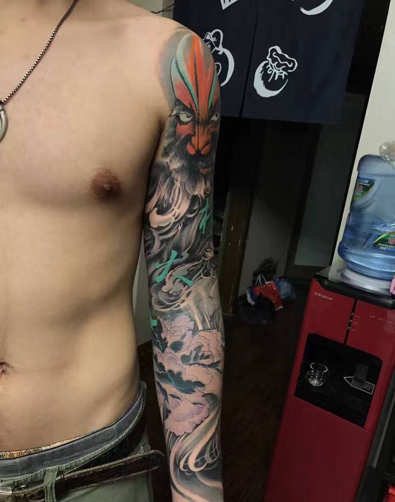 中国风 水墨脸谱纹身图片_