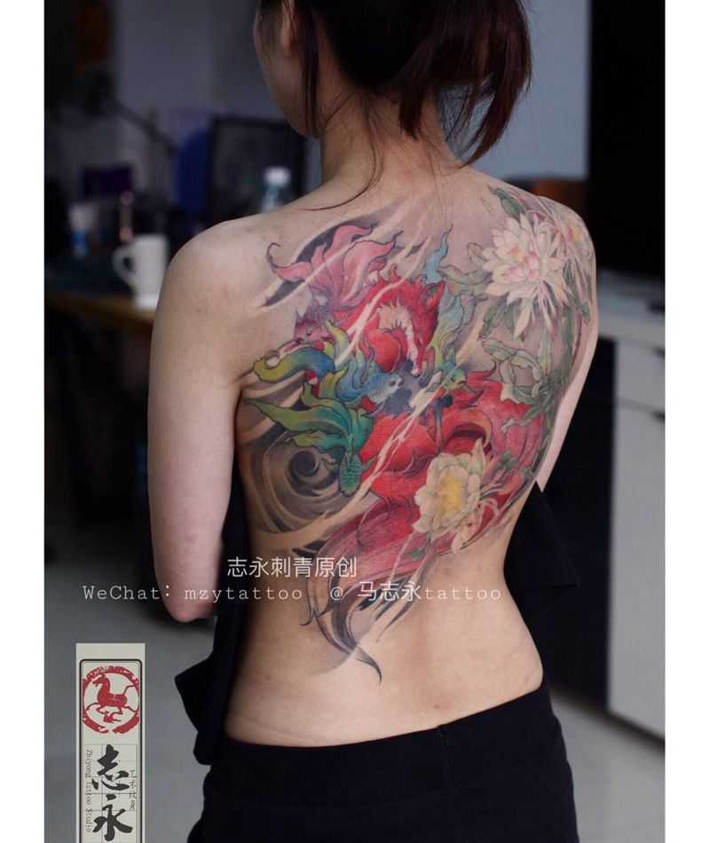 志永刺青原创狐狸金鱼纹身图片_成品背部传统原创纹身志永刺青文身北京纹身 动物纹身图案