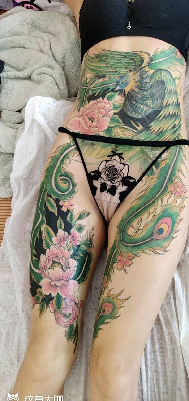 烫伤覆盖，整体纹身图片_腹部纹身图案