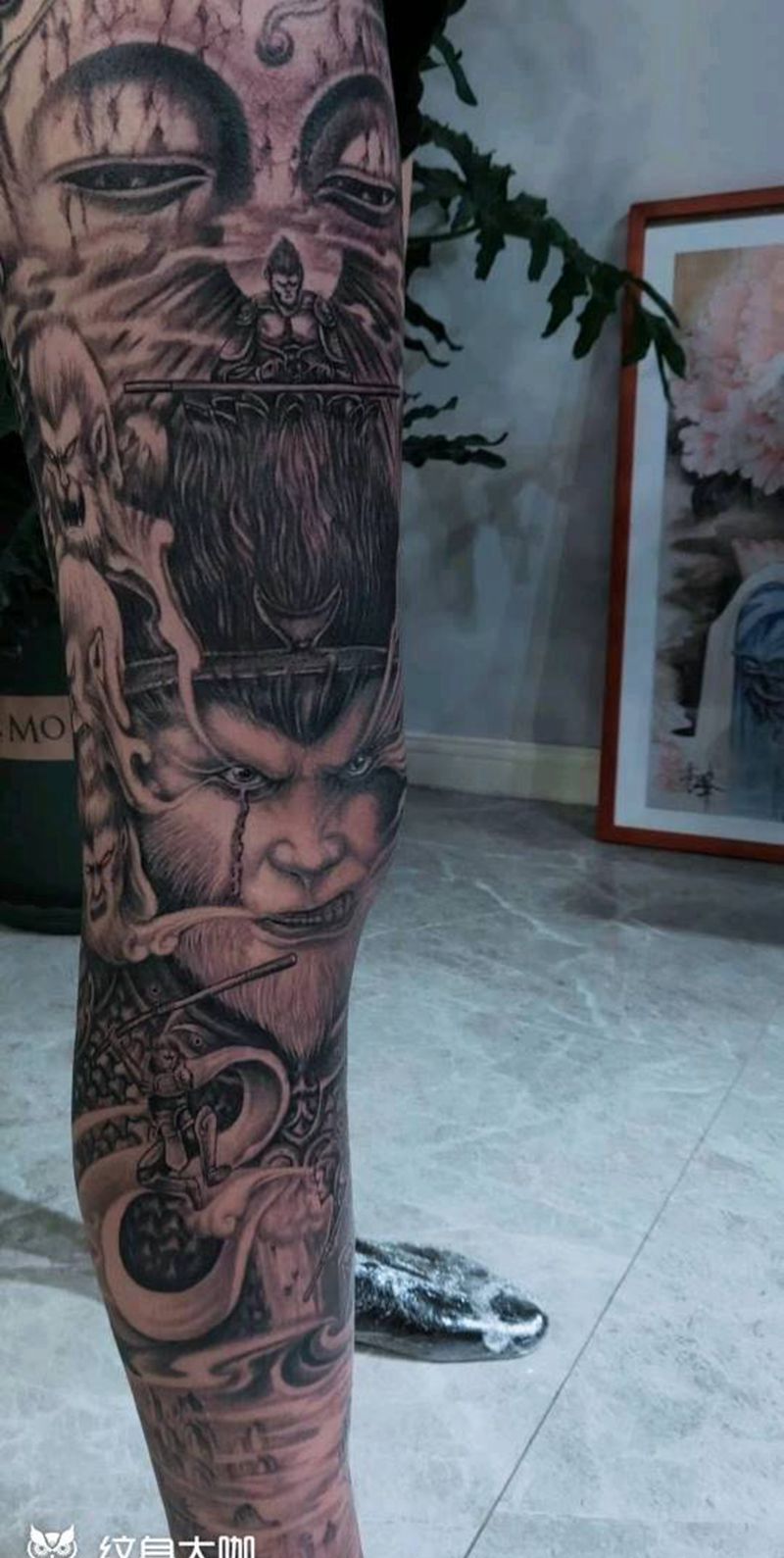 斗战胜佛孙悟空花腿完成纹身图片_腿部新传统斗战胜佛花腿佛纹身图案