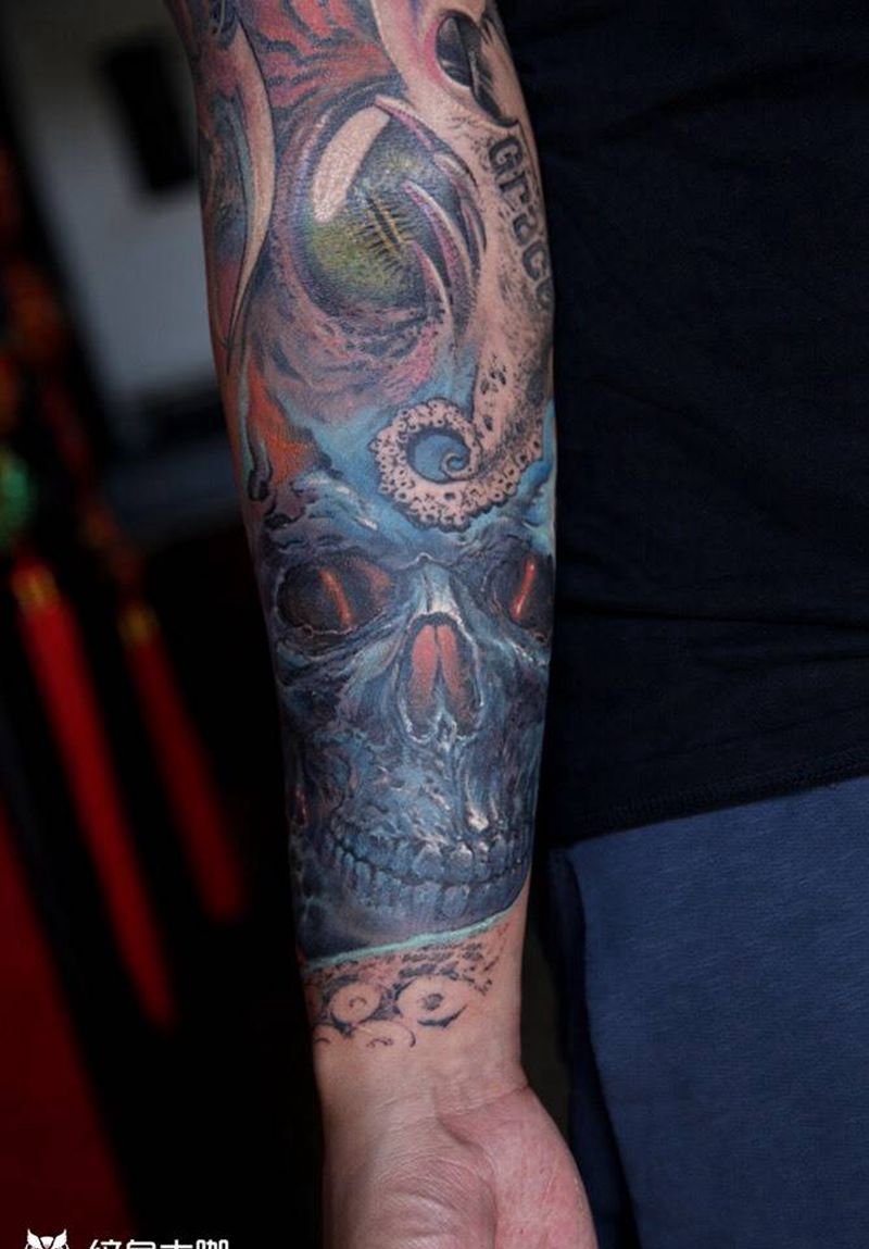 骷髅章鱼3d花臂纹身图片_欧美写实成品手臂原创动物鬼神宗教纹身图案