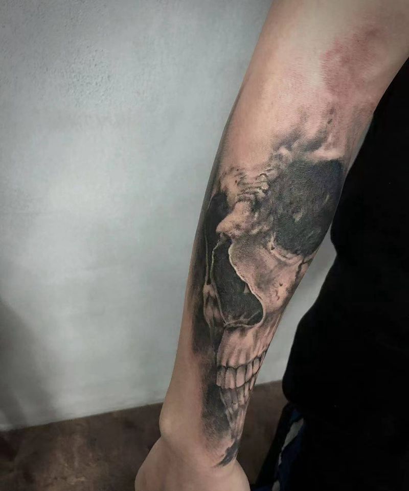 骷髅遮盖纹身图片_手臂欧美写实纹身图案