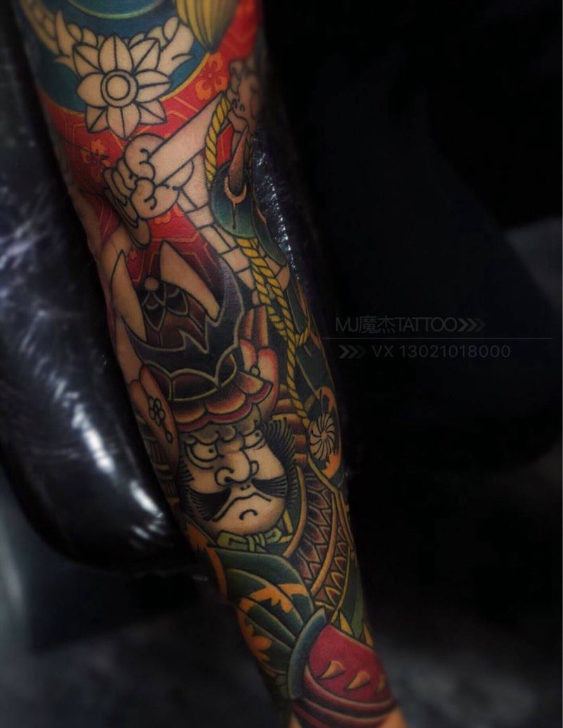 花臂武士纹身图片_