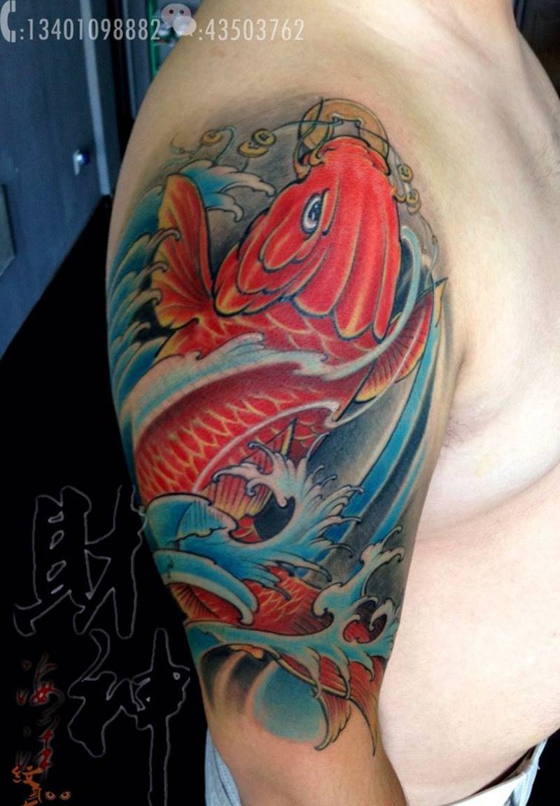 锦鲤纹身图片_传统国画清新动物原创肩部手臂纹身图案