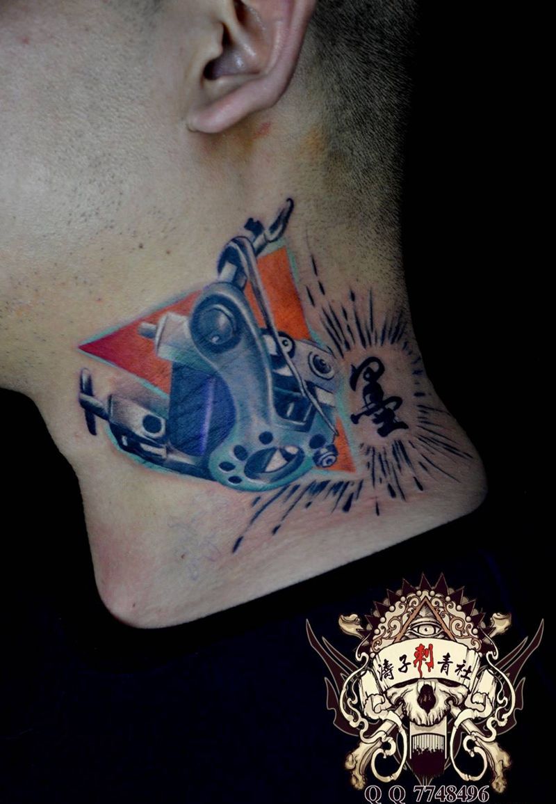 纹身机纹身图片_成品颈部欧美静物纹身图案