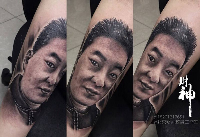 肖像纹身图片_手臂欧美写实纹身图案