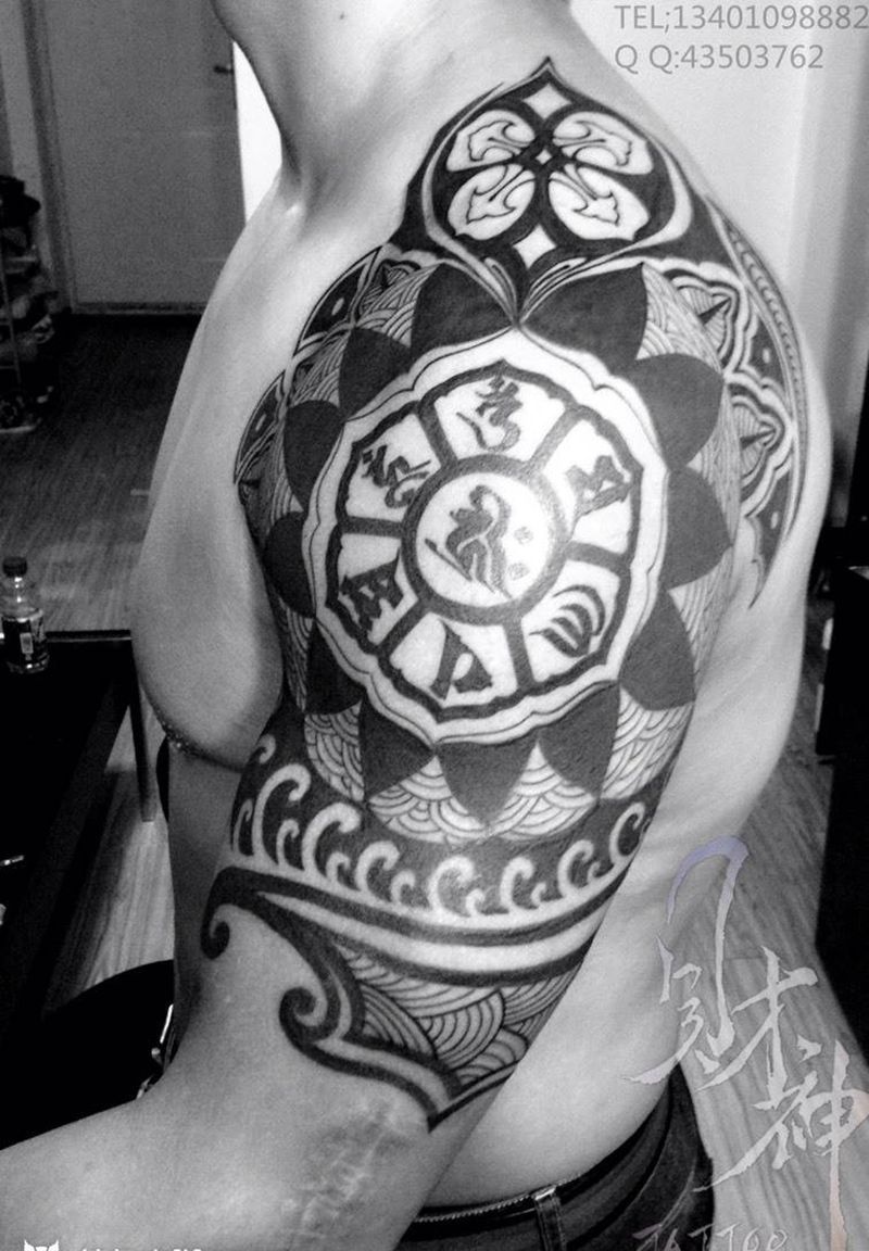 传统图腾纹身图片_成品肩部手臂传统图腾原创宗教纹身图案
