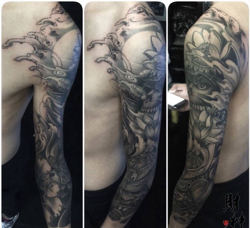 小花臂纹身图片_