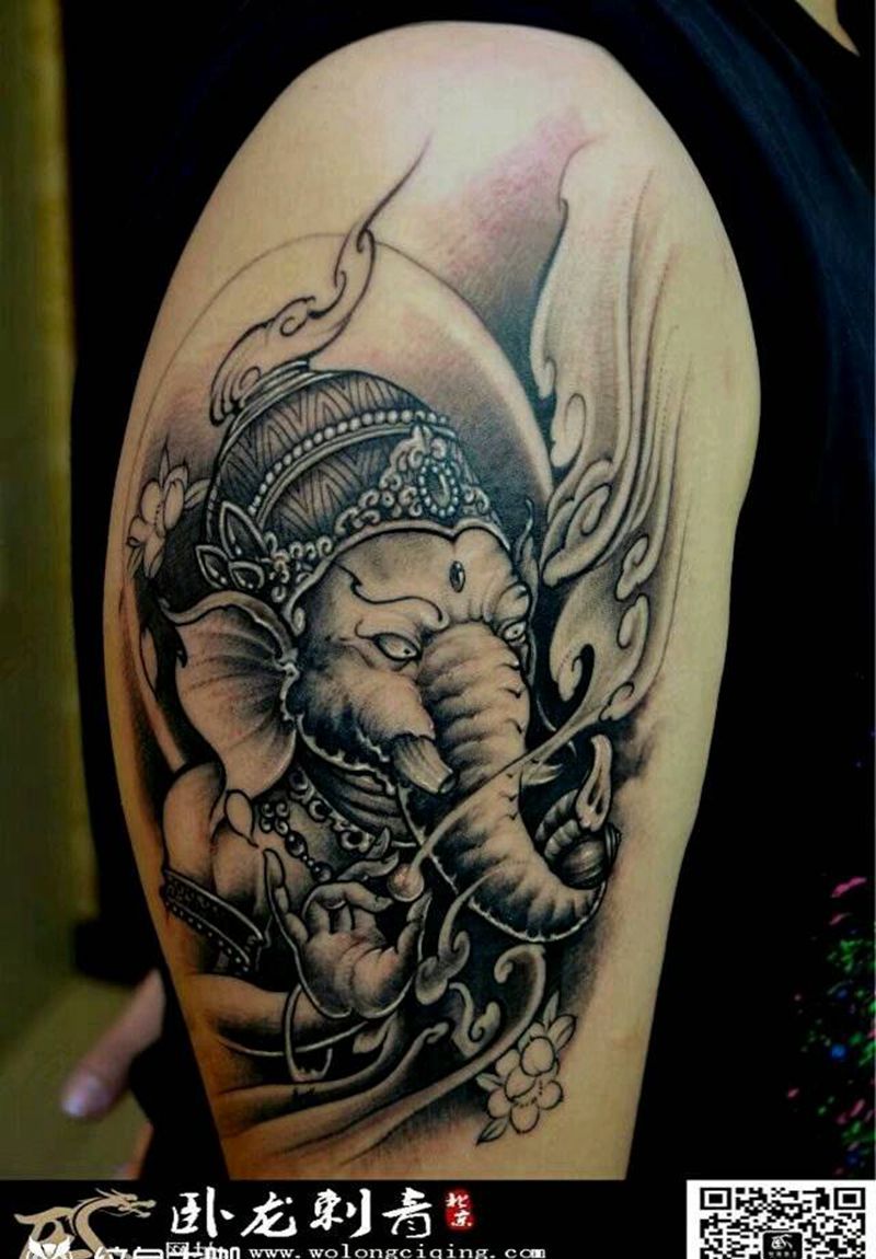 大臂黑灰象神纹身纹身图片_