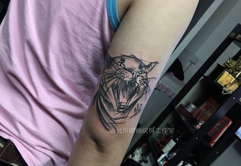 混球儿纹身图片_成品原创习俗几何动物纹身图案