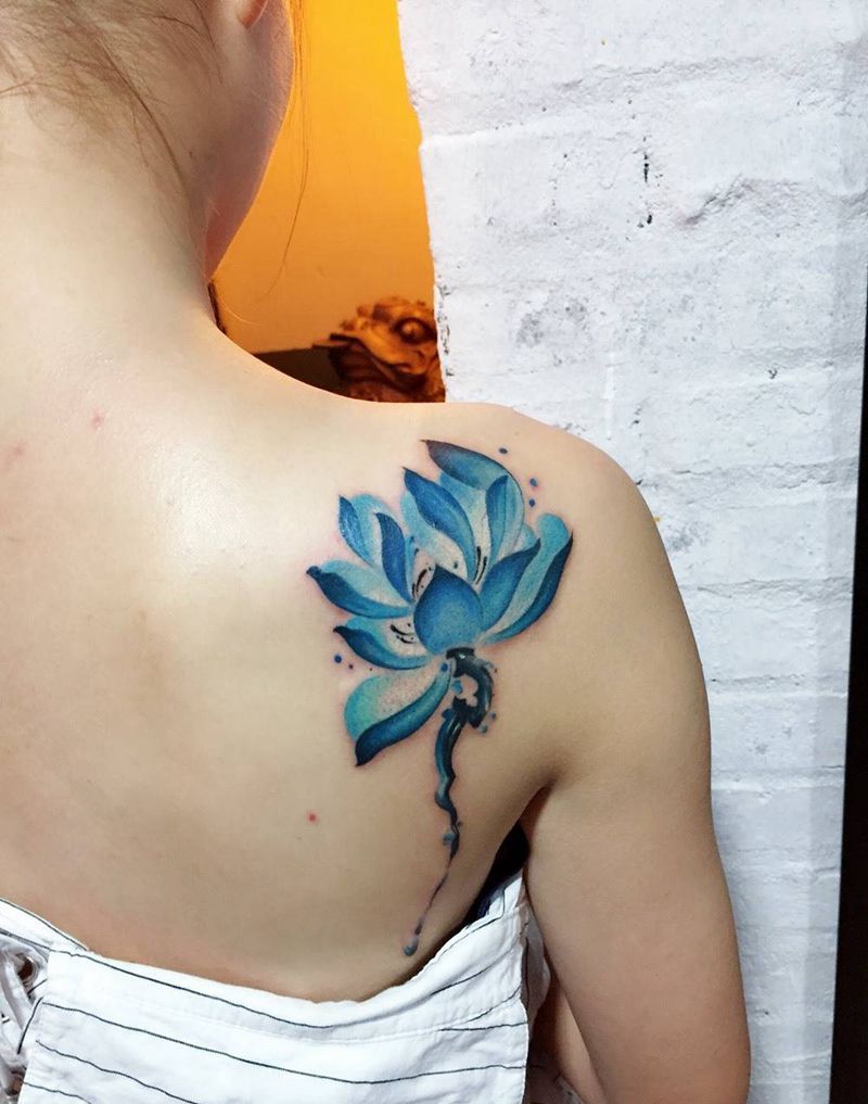 水墨蓝莲花纹身图片_
