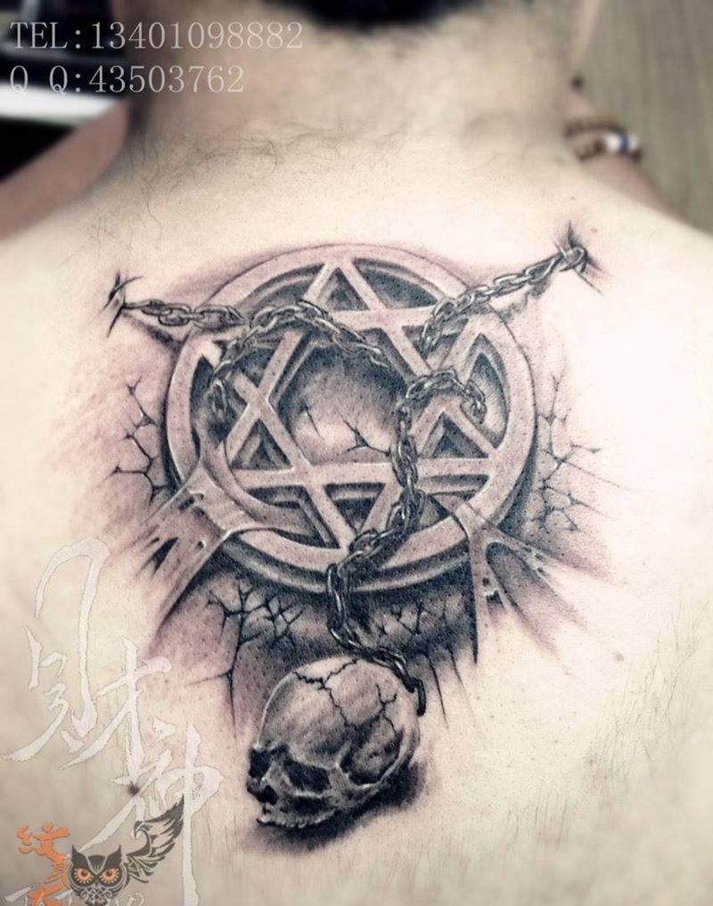 3d纹身图片_欧美写实图腾背部纹身图案
