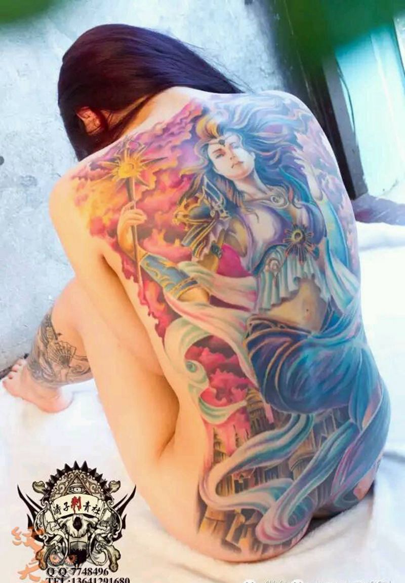 雅典娜纹身图片_欧美写实背部人物宗教原创纹身图案
