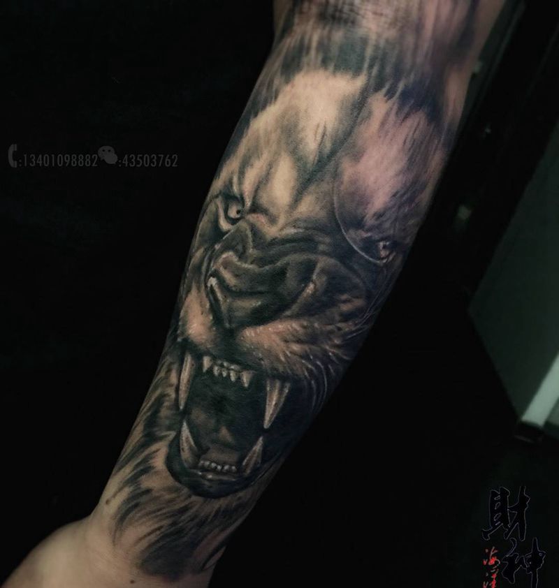 王者纹身图片_成品手臂欧美动物纹身图案