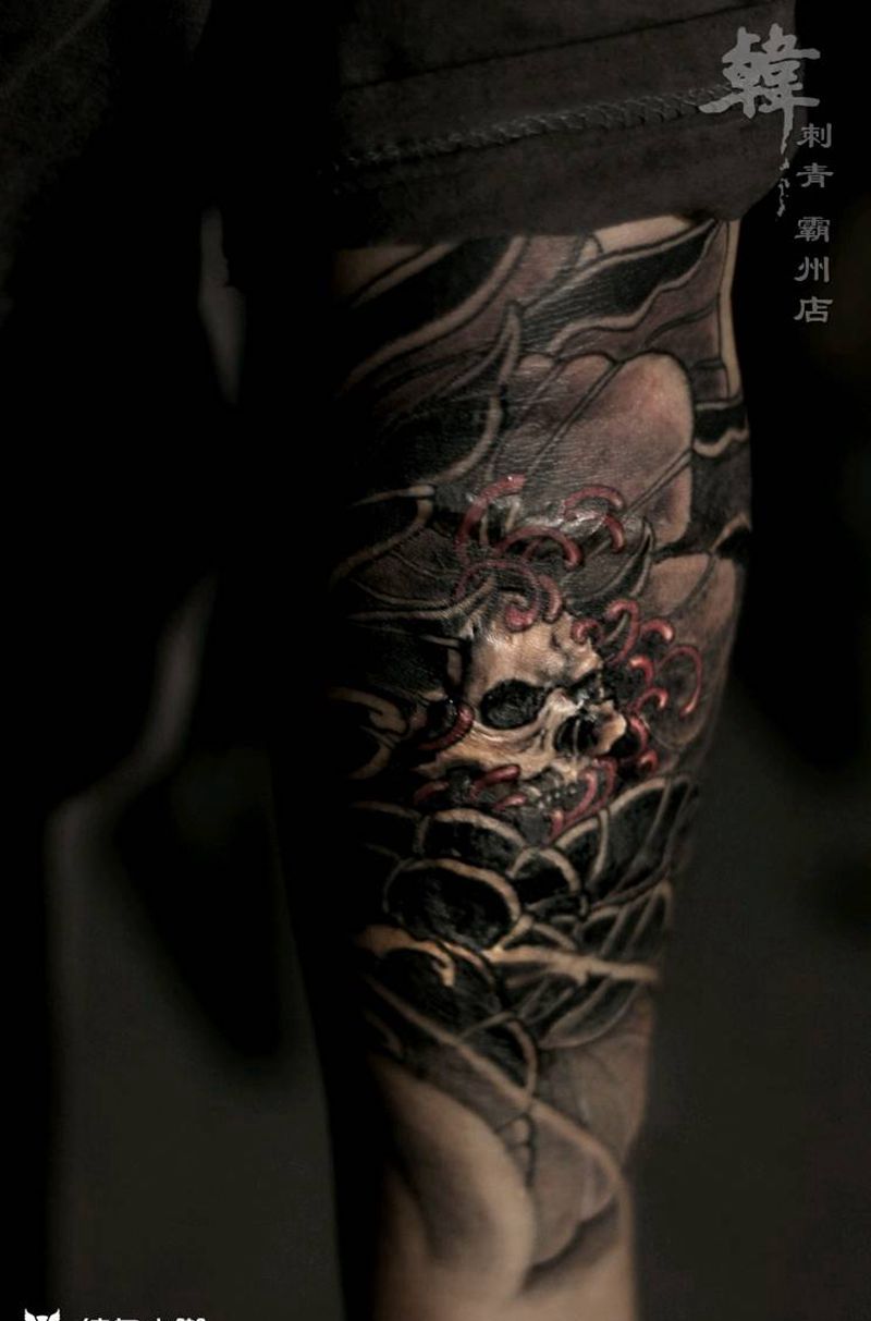 重度烫伤遮盖纹身图片_手臂传统植物鬼神原创成品纹身图案