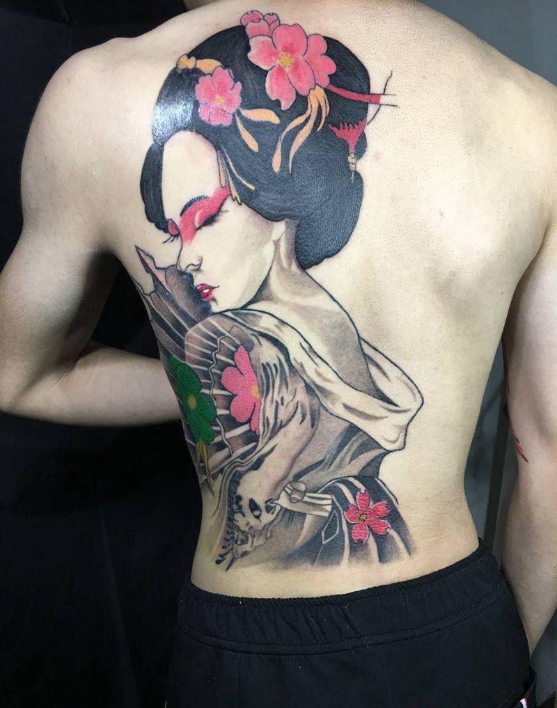 半背艺姬完成 大部分还在恢复纹身图片_