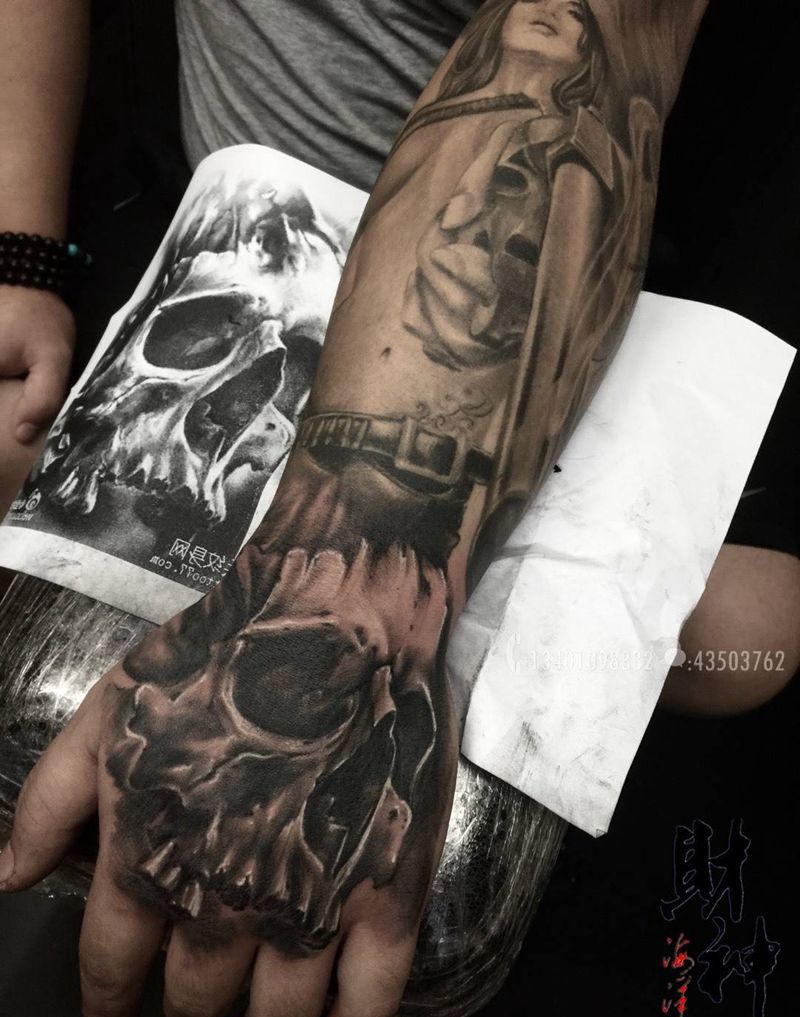 花臂手背纹身图片_成品欧美写实原创纹身图案