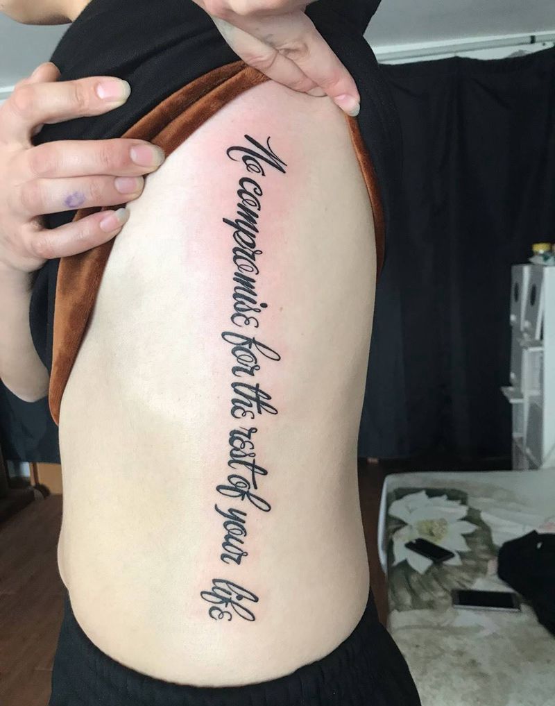 侧腰纹身纹身图片_