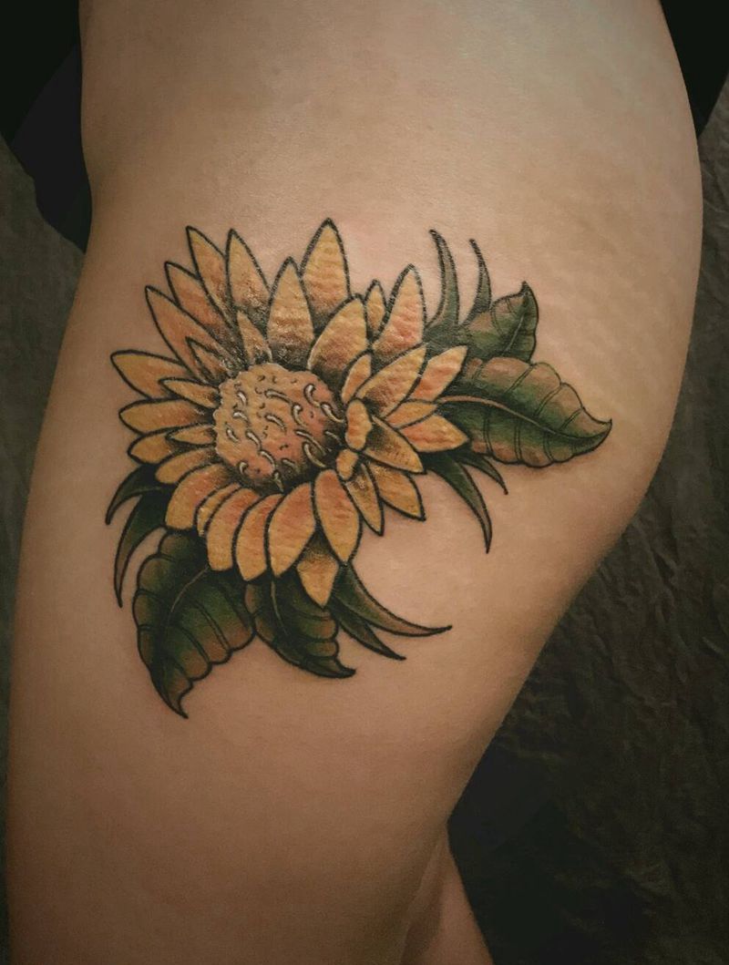 雏菊纹身图片_腿部传统植物原创成品纹身图案