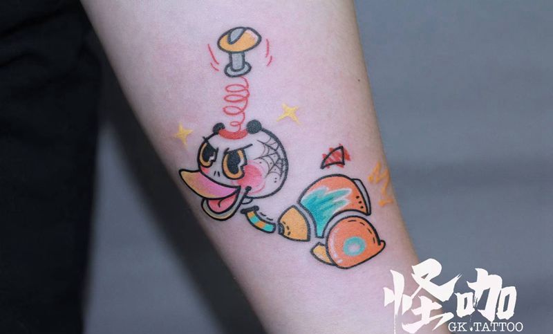 小鸭子 嘎嘎嘎 噗通一声跳下水纹身图片_腿部纹身图案